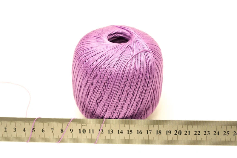 Soft Lilac mercerised cotton 100g/452m