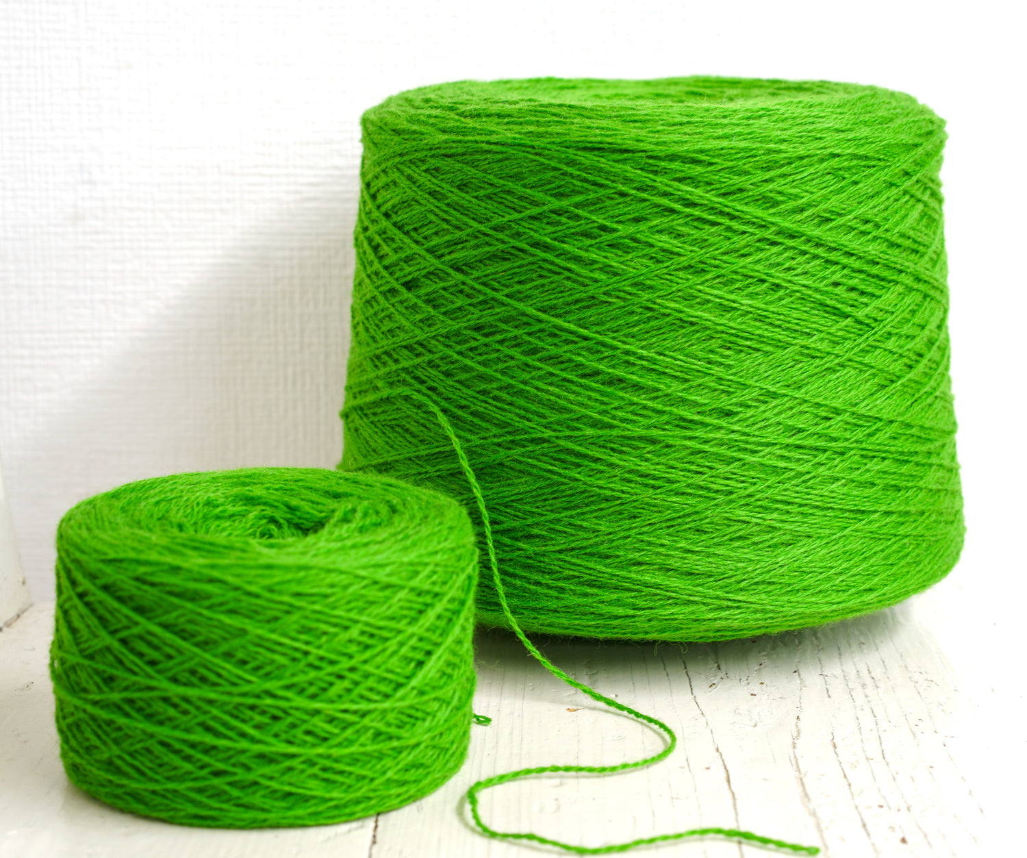 Bright green fingering wool yarn in cone - 900g/31.7oz. | bright-green-fingering-wool-yarn-in-cone-900g-31-7oz