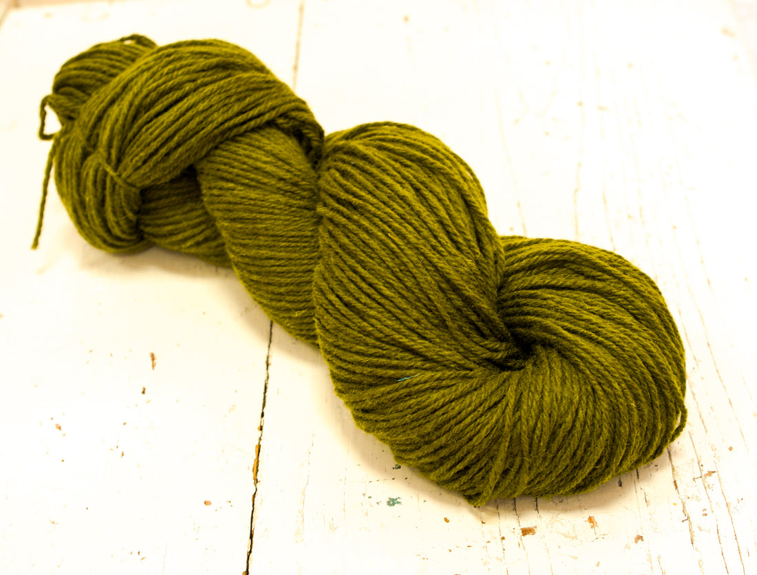 Moss green 60% wool and PO blend yarn, 100g/3,5oz.