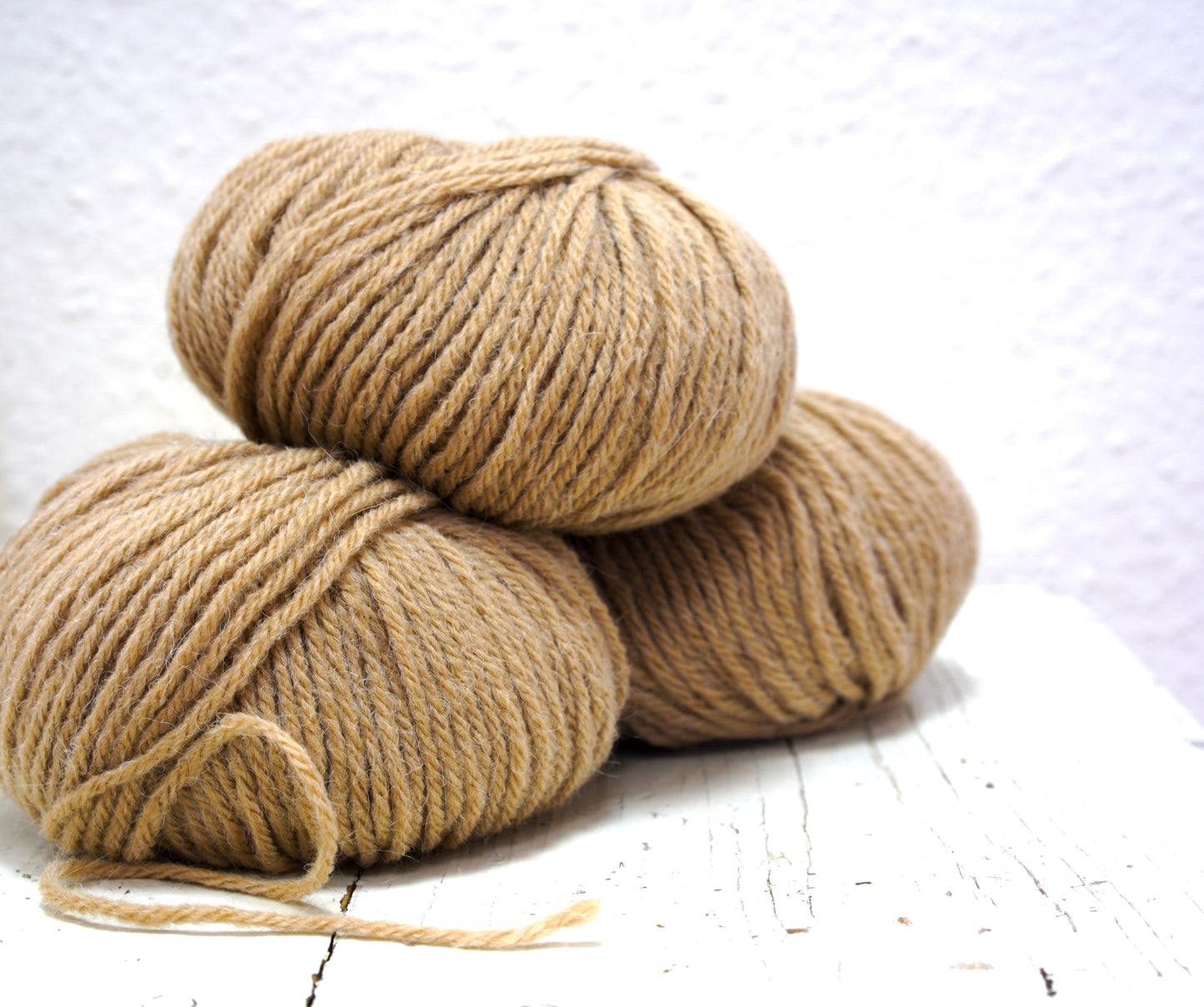 Brown alpaca wool yarn blend