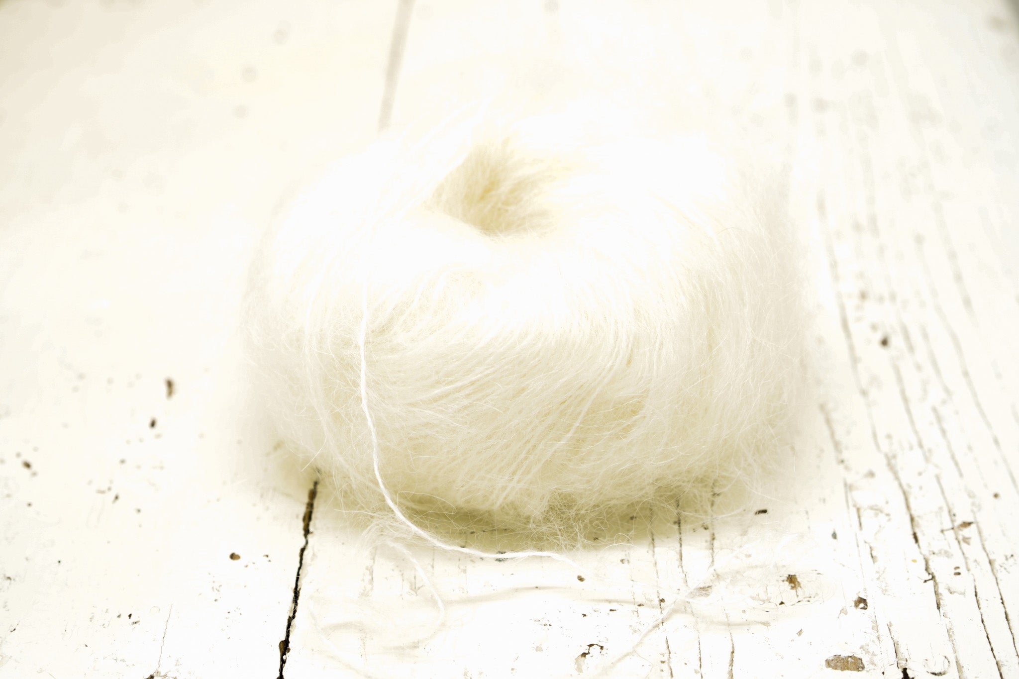 Milk white PRO LANA Kid Mohair PO blend yarn - 25g./0.875 oz