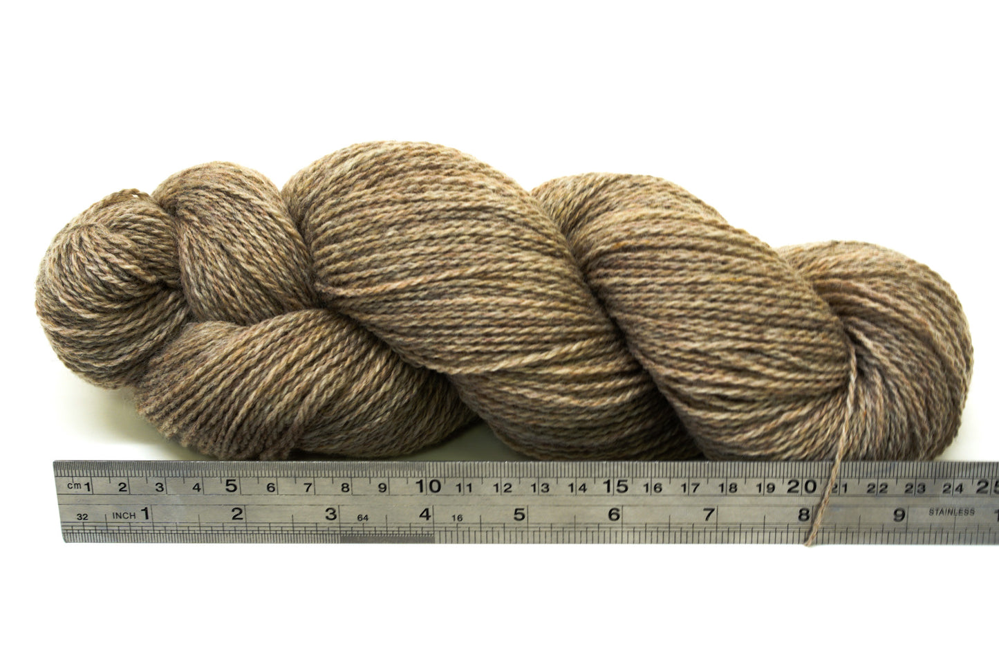 Grey-brown undyed New Zealand  fingering wool - 100g./3,50 oz. - 265