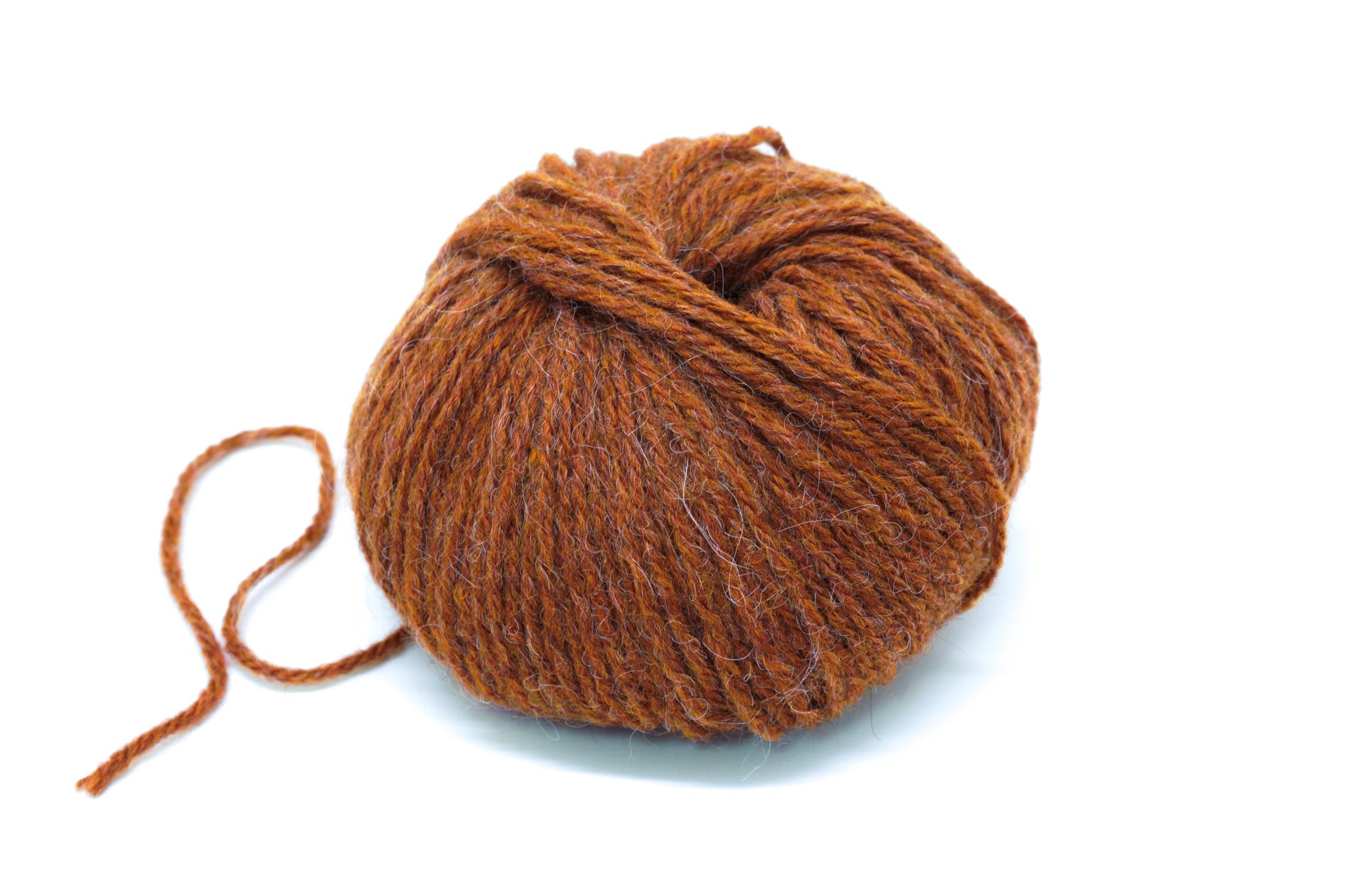 Brick alpaca wool yarn blend