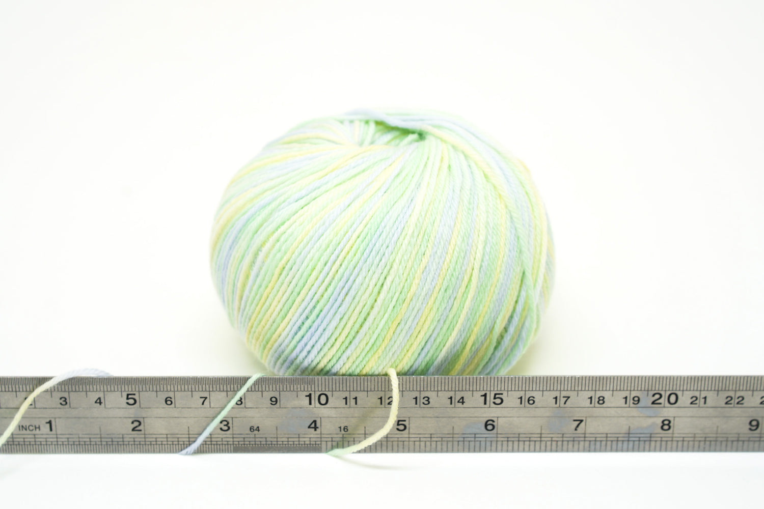 Soft green Baby Supremo 50g./200m. - Luxury thread