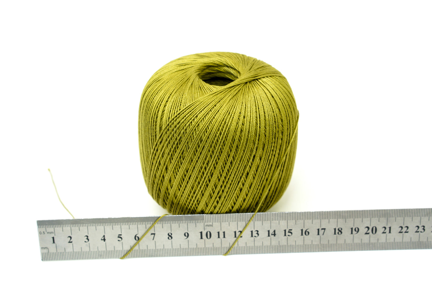 Sheen green color mercerised cotton 100g/452m