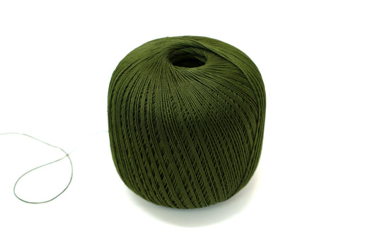 Forest deep green color mercerised cotton 100g/452m