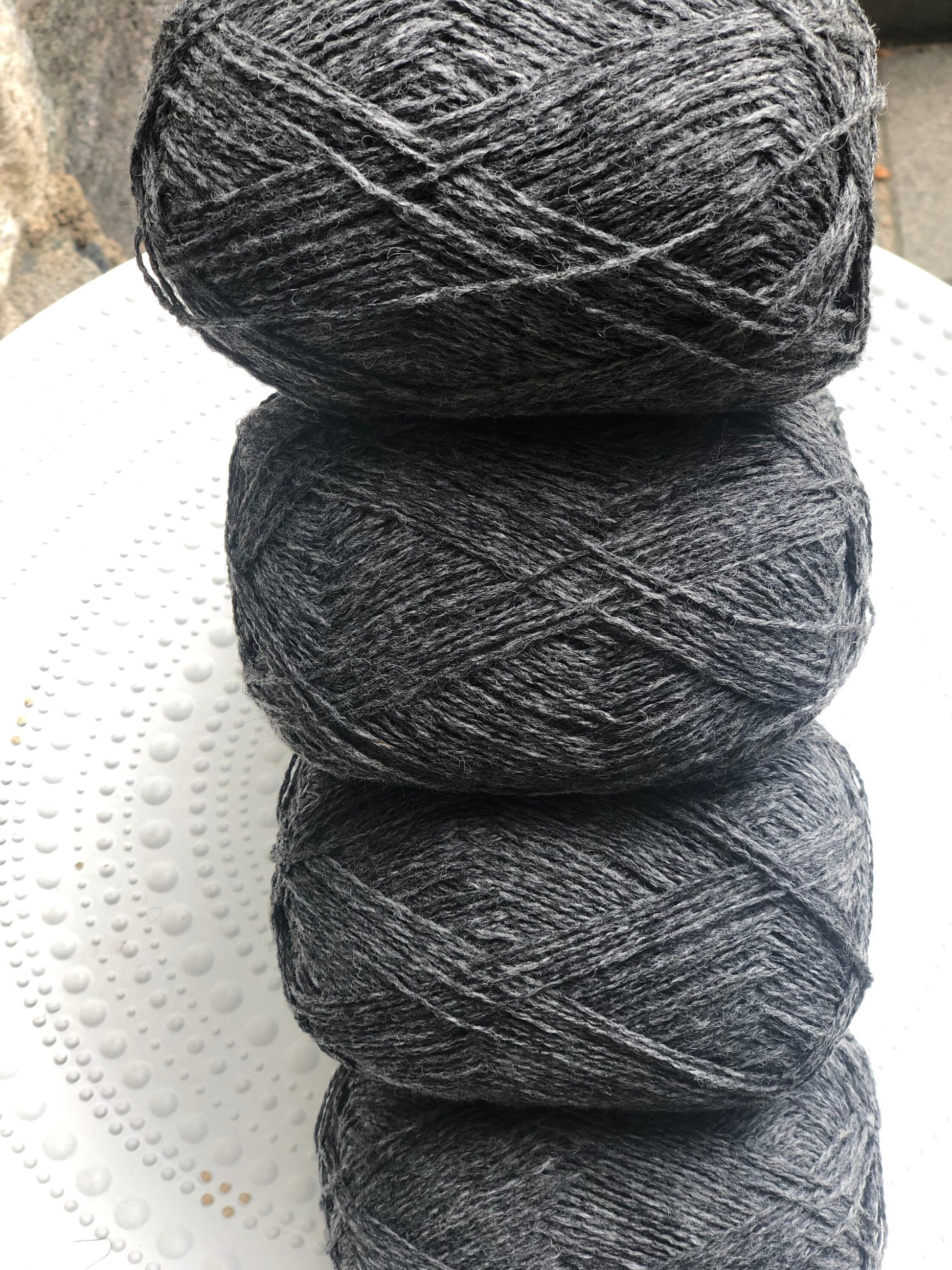 New Zealand graphite grey wool yarn | new-zealand-graphite-grey-wool-yarn