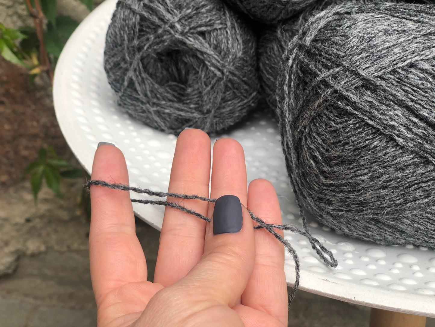 New Zealand graphite grey wool yarn | new-zealand-graphite-grey-wool-yarn