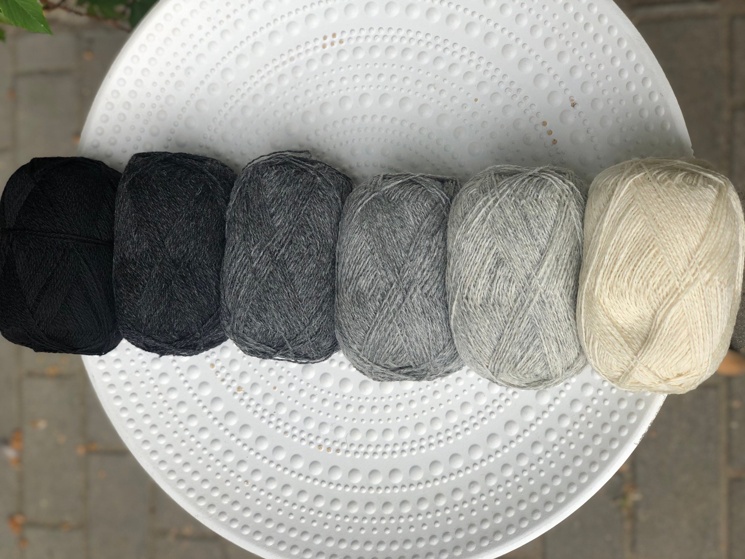 Light grey New Zealand lace wool yarn | light-grey-new-zealand-lace-wool-yarn