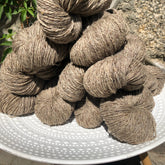 Grey-brown dog wool yarn | grey-brown-dog-wool-yarn