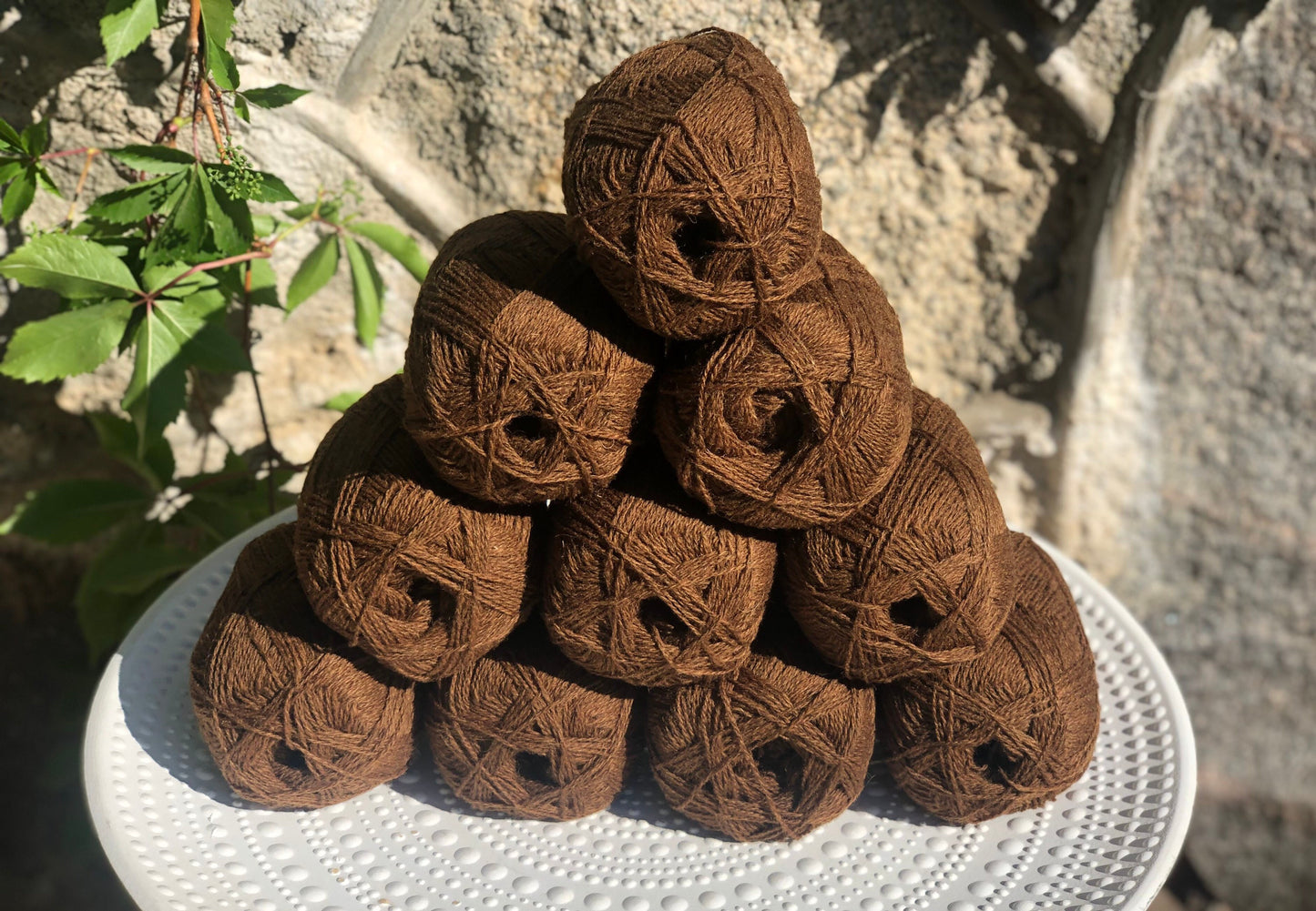 Brown color lwool yarn | brown-color-lwool-yarn