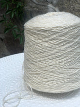 Milk -white European sheep wool yarn | milk-white-european-sheep-wool-yarn