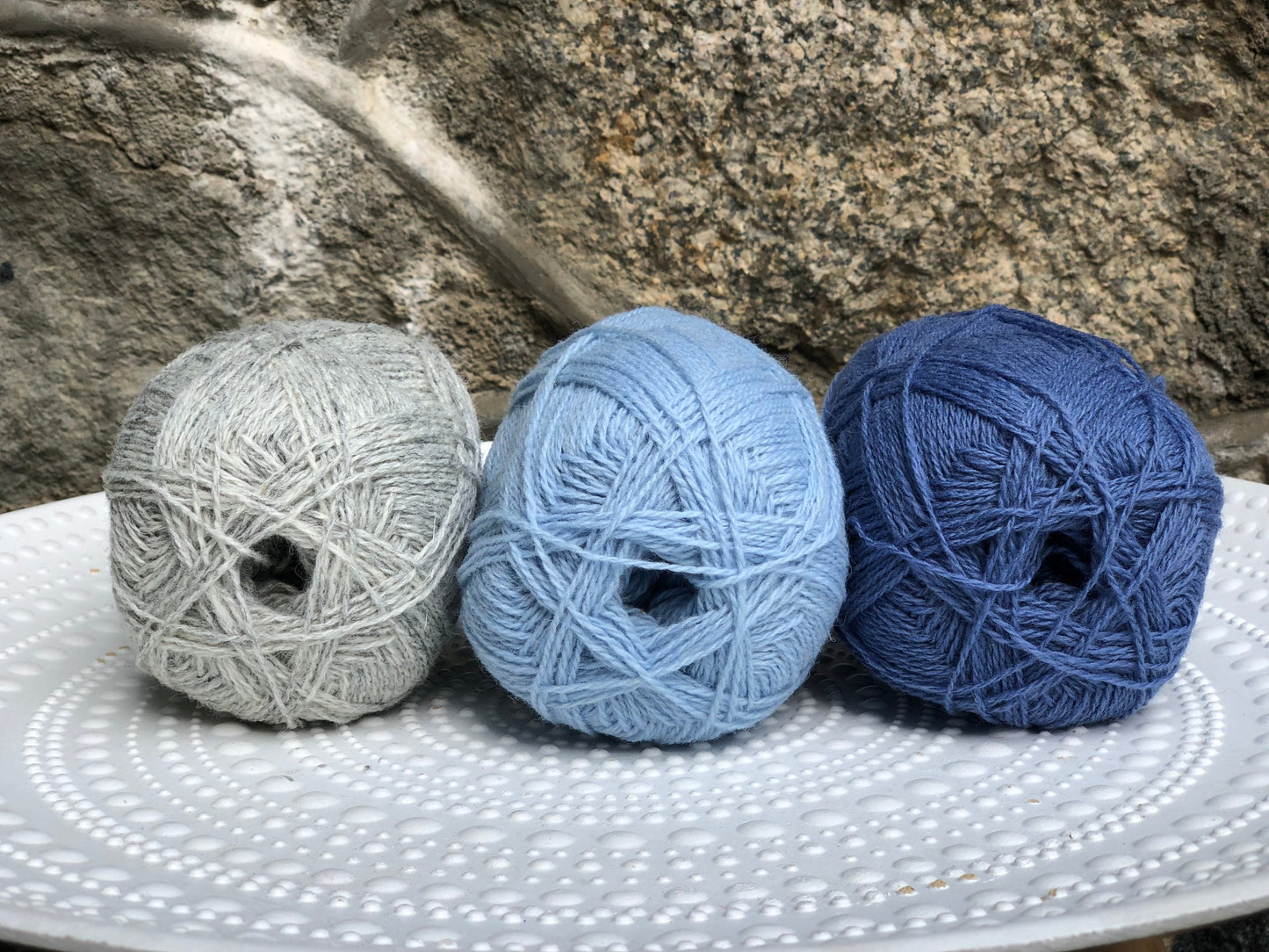 Steel blue New Zealand wool yarn | steel-blue-new-zealand-wool-yarn