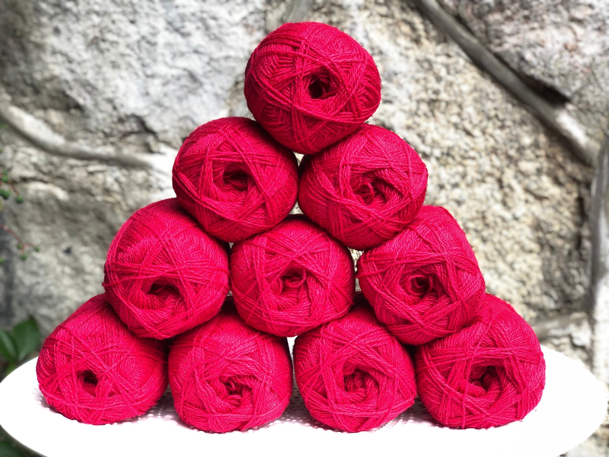 Raspberry wool yarn | raspberry-wool-yarn