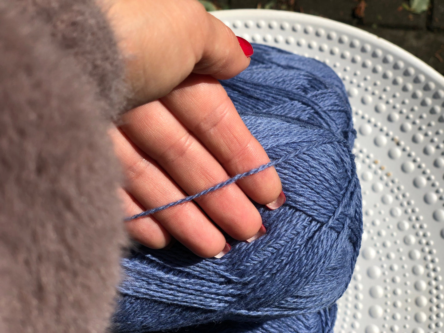 Steel blue New Zealand wool yarn | steel-blue-new-zealand-wool-yarn