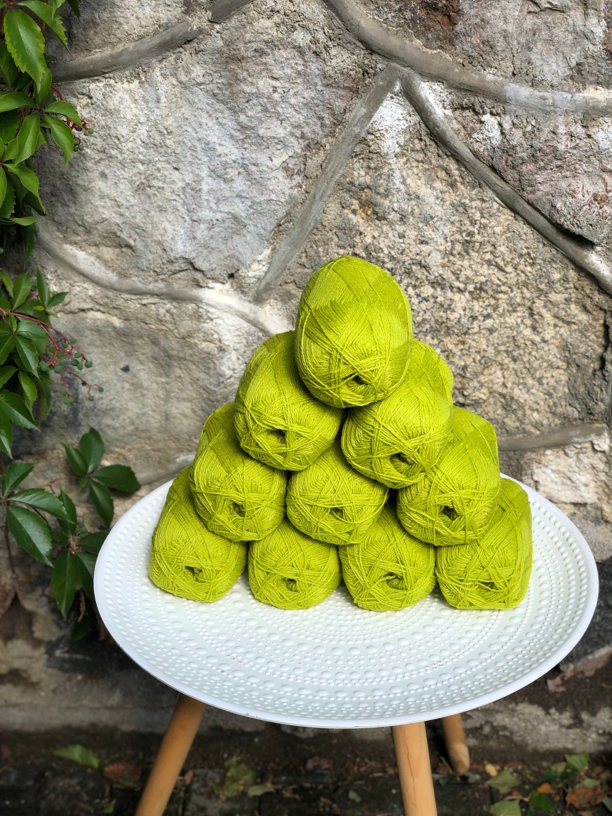 Neon green New Zealand lace wool yarn | neon-green-new-zealand-lace-wool-yarn