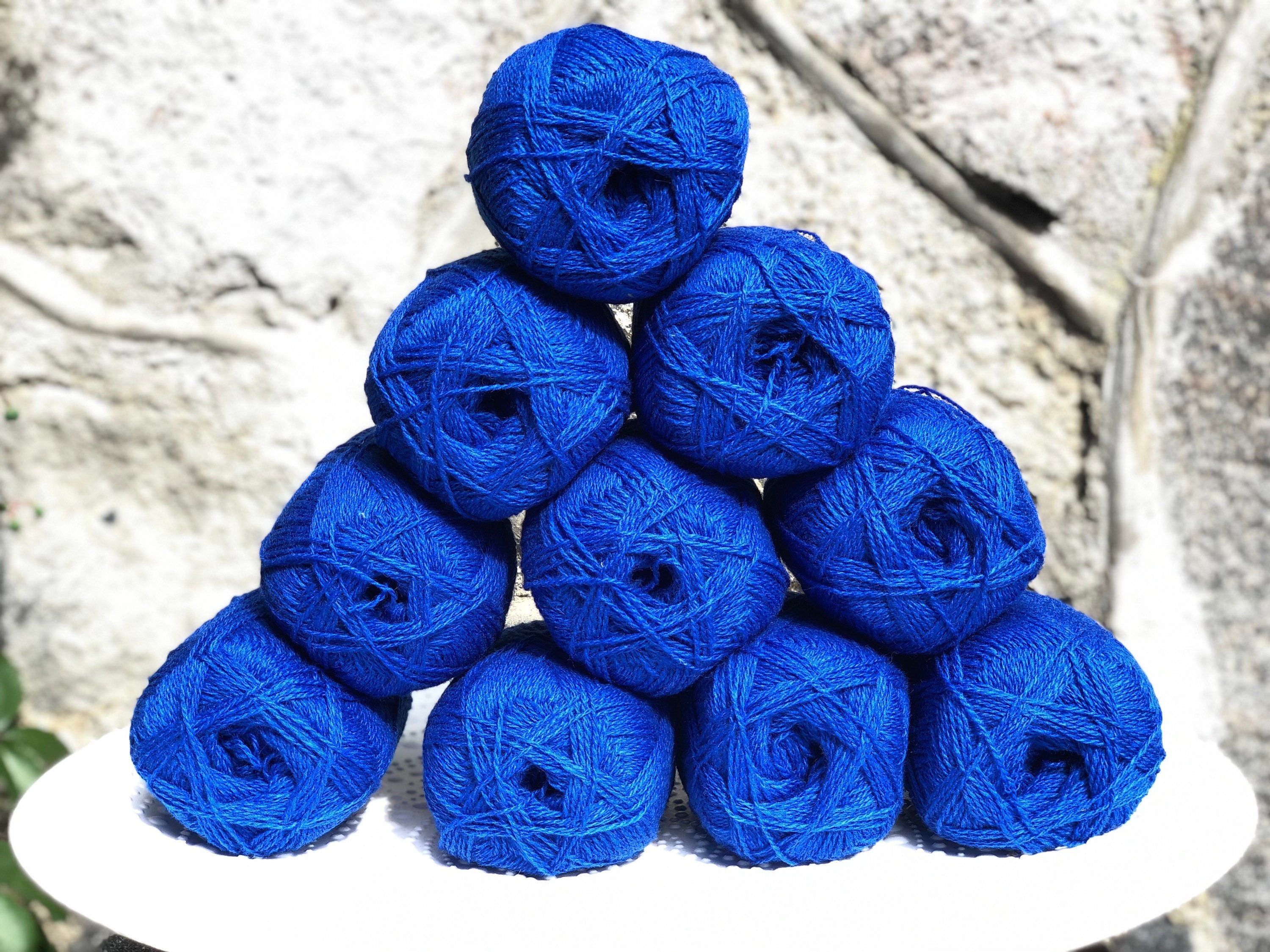 Royal blue New Zealand wool yarn | royal-blue-new-zealand-wool-yarn