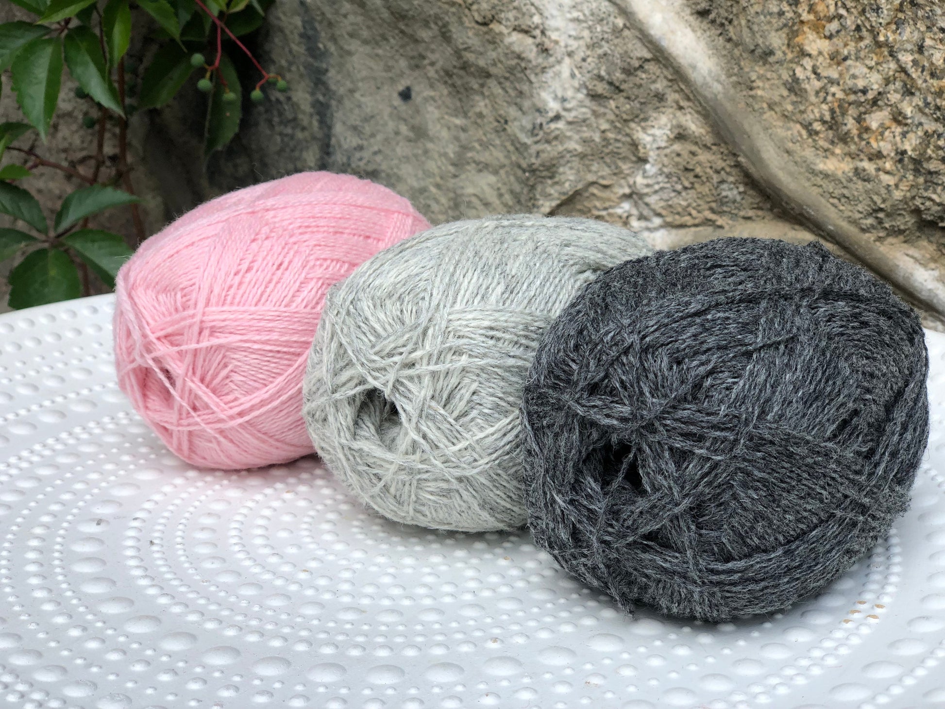 Pink New Zealand wool yarn | pink-new-zealand-wool-yarn