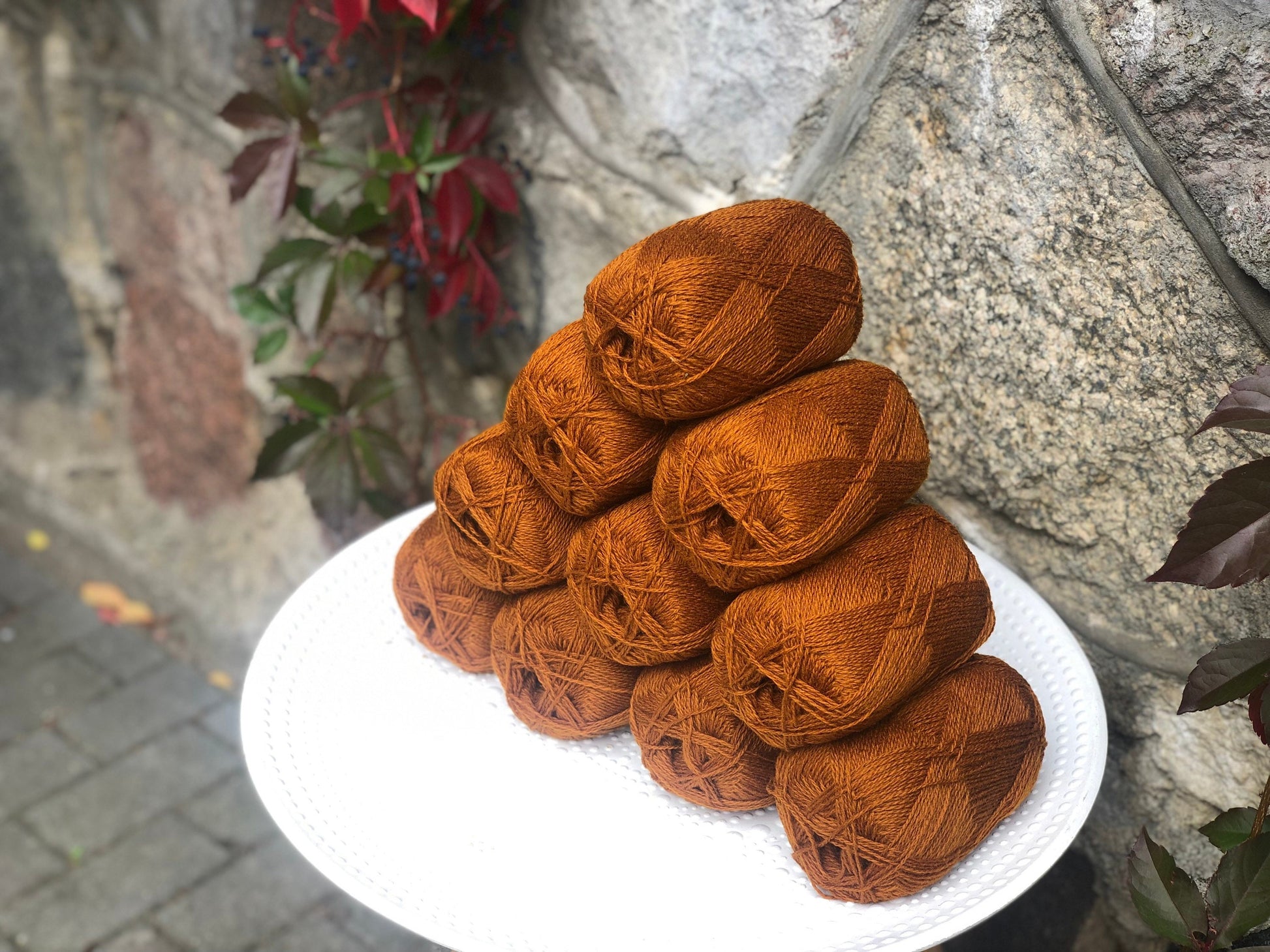 Cinnamon Color lace wool yarn | cinnamon-color-lace-wool-yarn