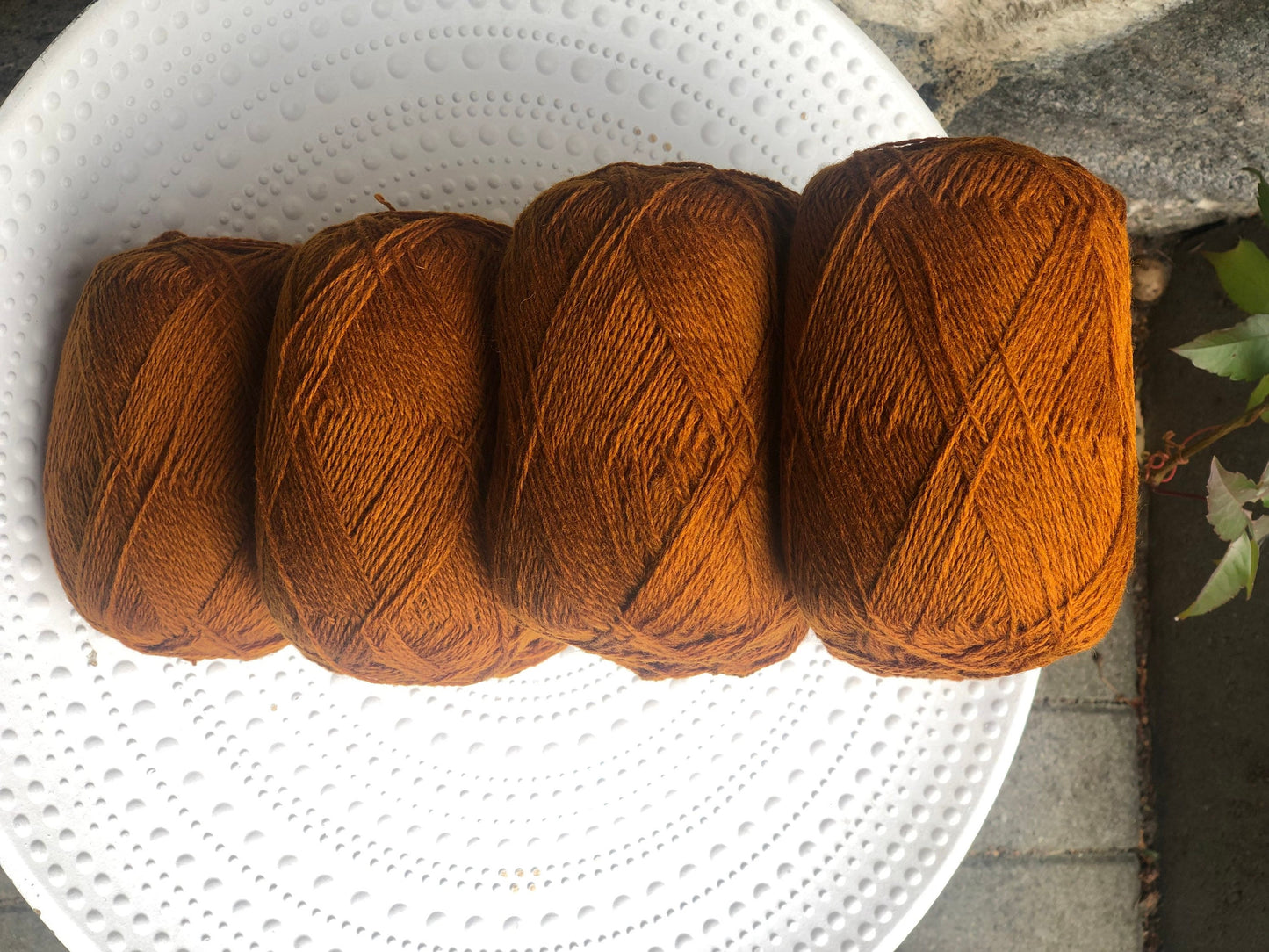 Cinnamon Color lace wool yarn | cinnamon-color-lace-wool-yarn