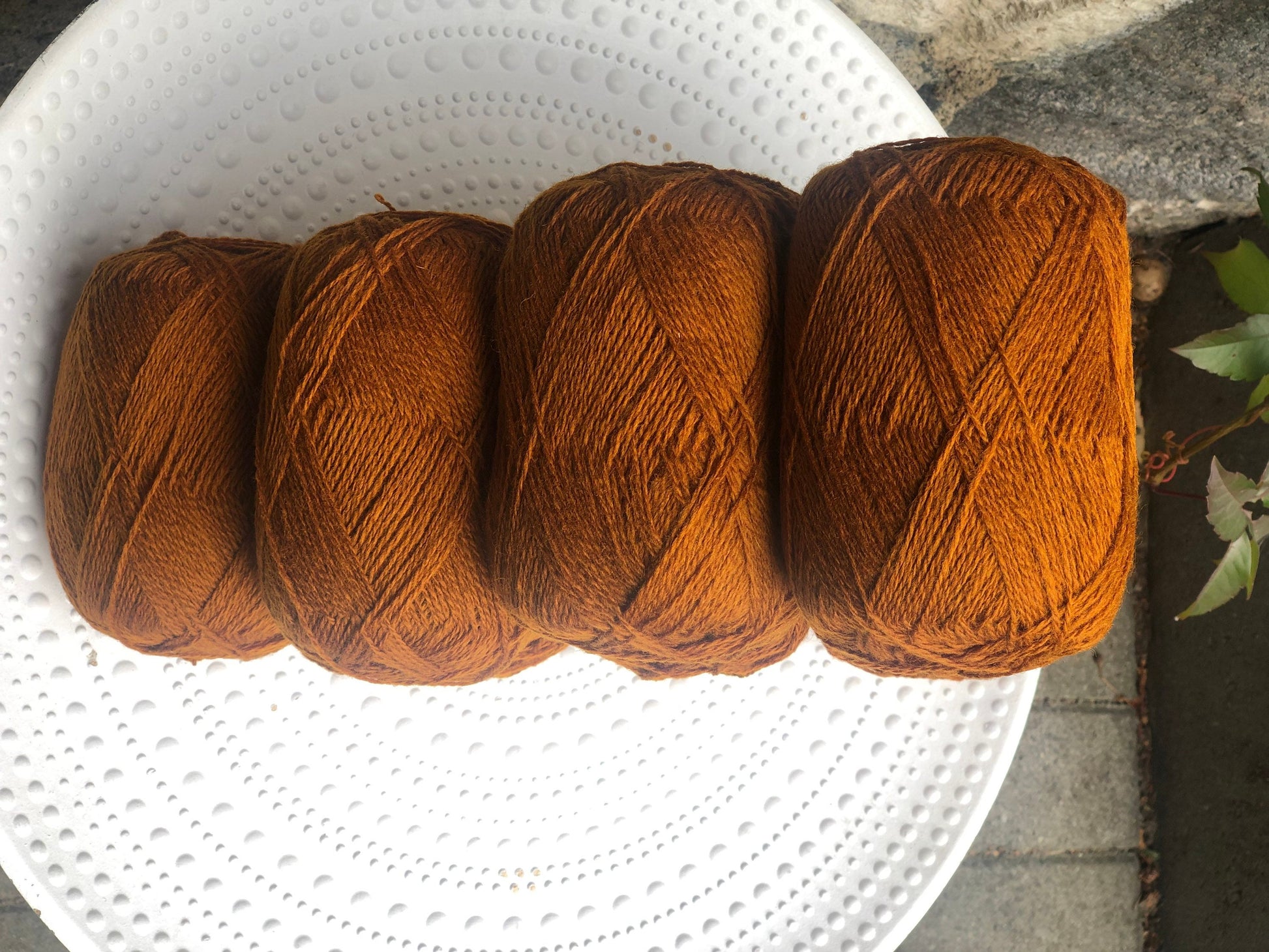 Cinnamon Color lace wool yarn | cinnamon-color-lace-wool-yarn