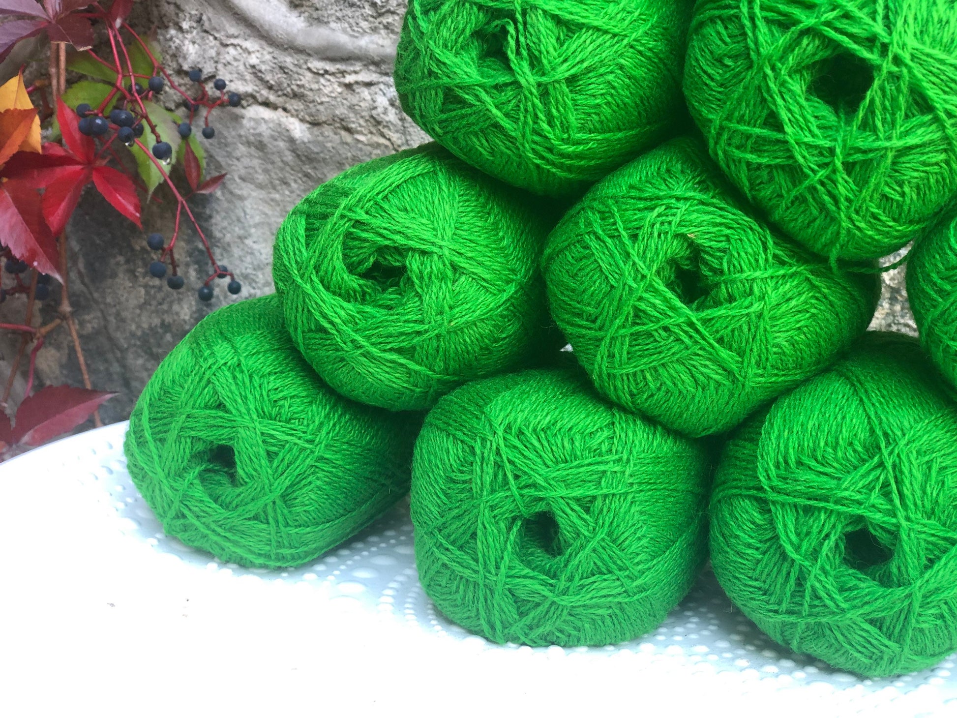 Bright green New Zealand lace wool yarn | bright-green-new-zealand-lace-wool-yarn