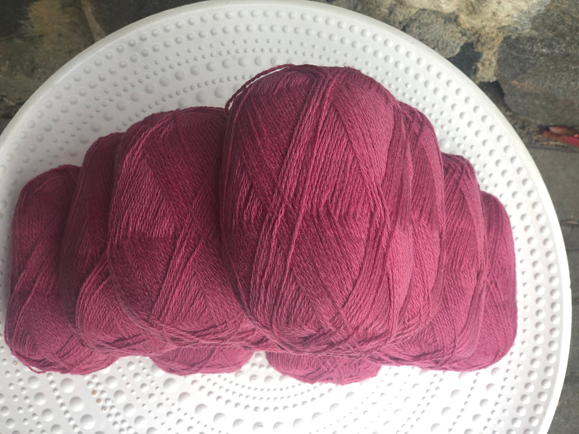 Punch Color wool yarn | punch-color-wool-yarn