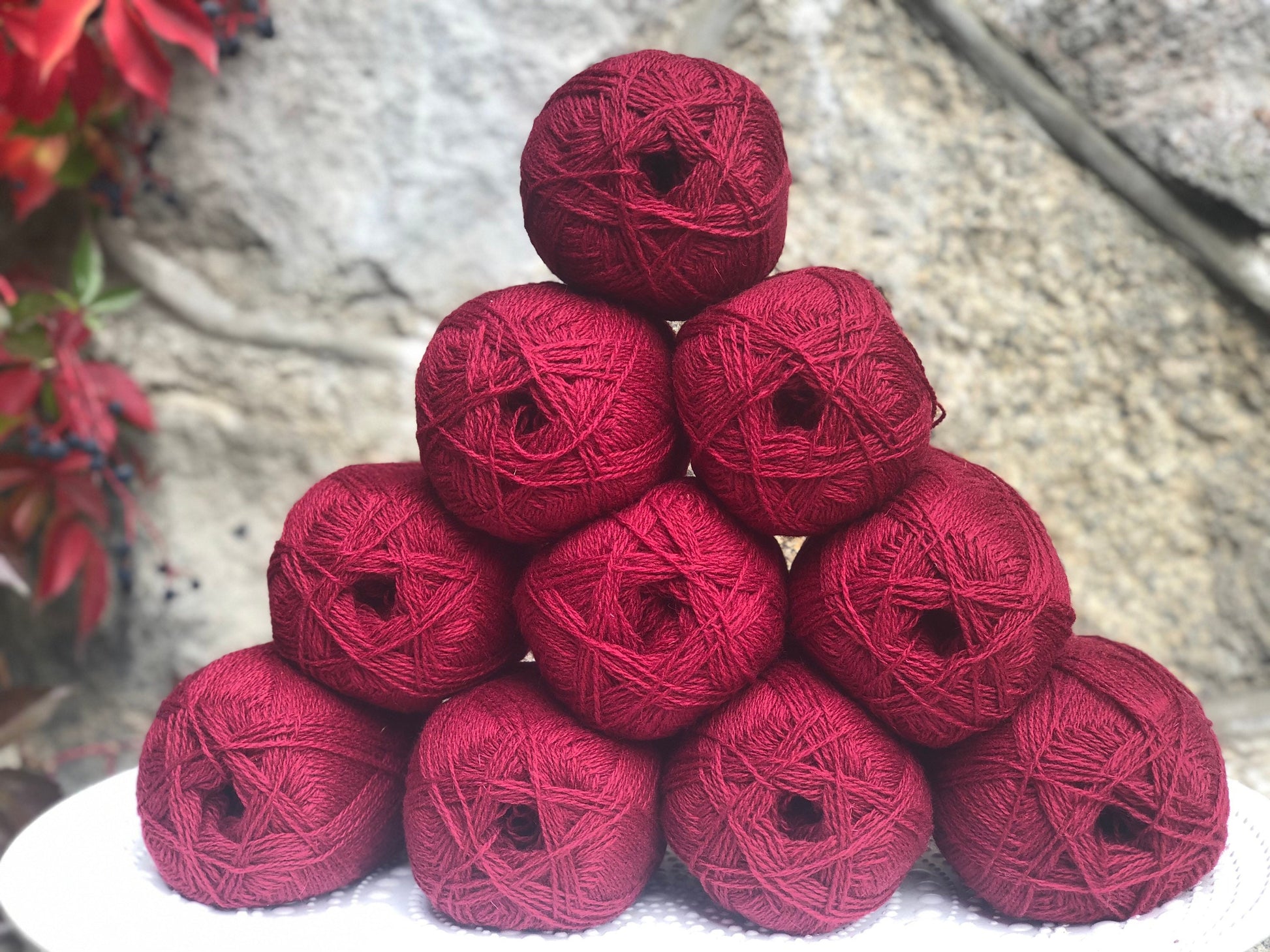 Red wine color wool yarn | red-wine-color-wool-yarn