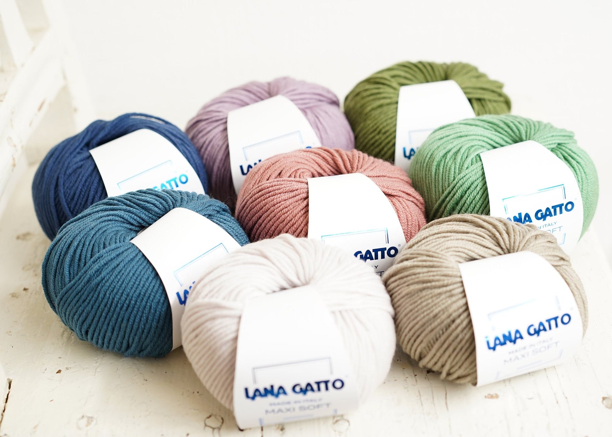 Lana Gatto Maxi soft Mint-green merino wool yarn | lana-gatto-maxi-soft-mint-green-merino-wool-yarn