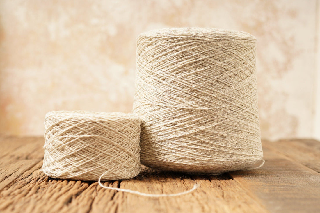 Sand-white melange wool in cone | sand-white-melange-wool-in-cone