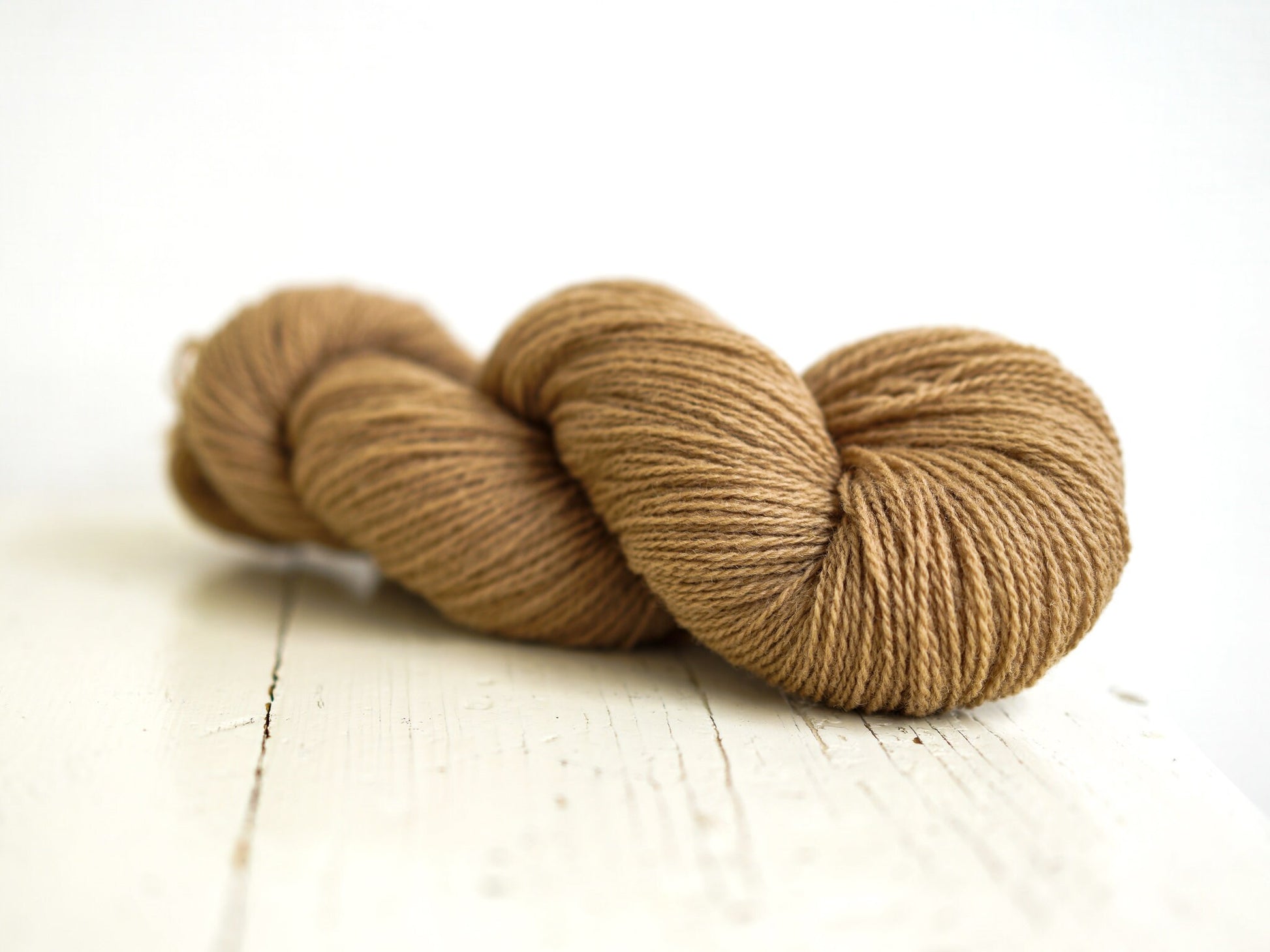 Taupe, white, blue shades wool yarn - 300g./10.58 oz. - Zealand fingering wool yarn - Hand knitting yarn - Weaving wool fiber - plaids wool | taupe-white-blue-shades-wool-yarn-300g-10-58-oz-zealand-fingering-wool-yarn-hand-knitting-yarn-weaving-wool-fiber-plaids-wool