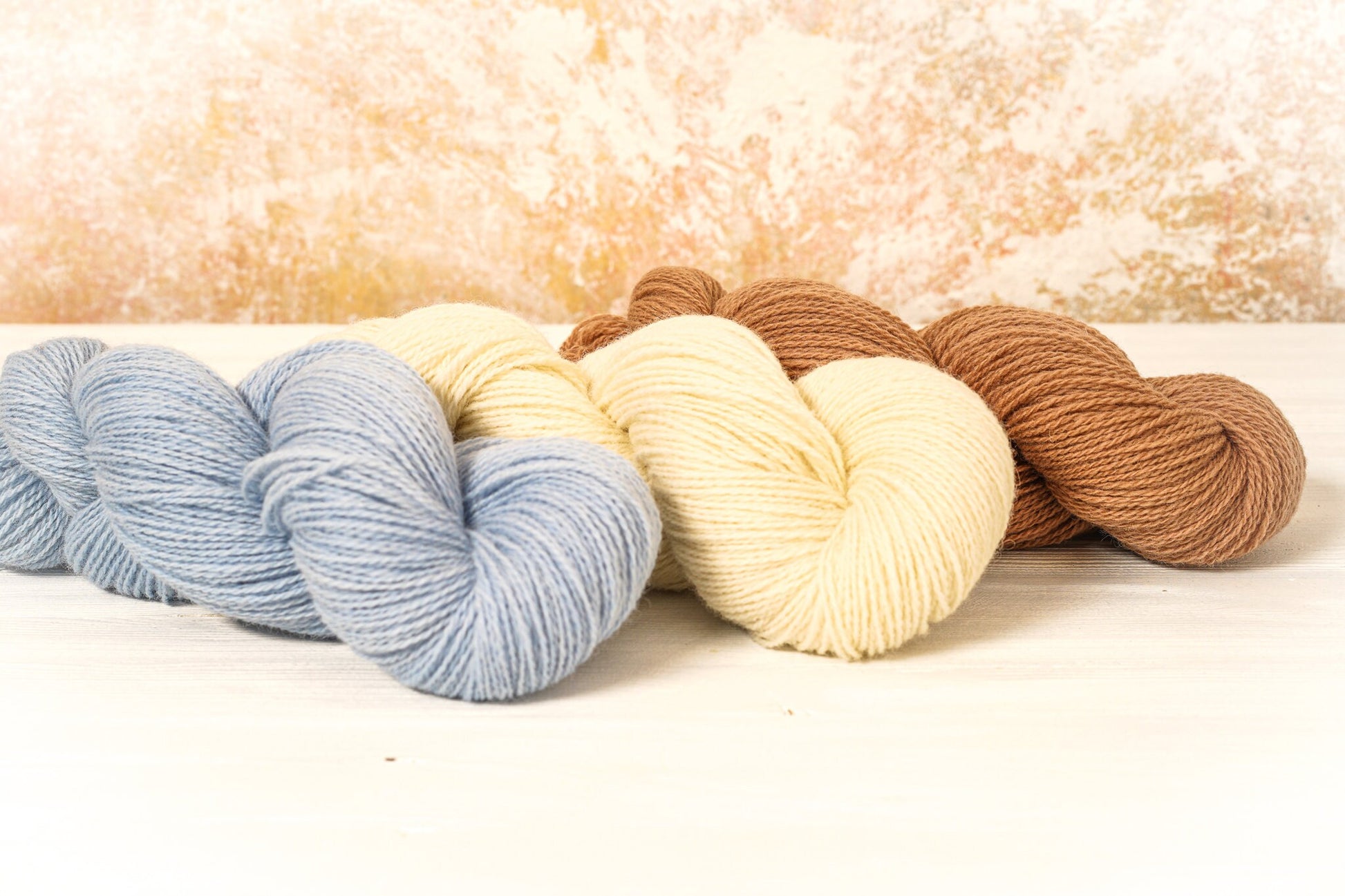 Taupe, white, blue shades wool yarn - 300g./10.58 oz. - Zealand fingering wool yarn - Hand knitting yarn - Weaving wool fiber - plaids wool | taupe-white-blue-shades-wool-yarn-300g-10-58-oz-zealand-fingering-wool-yarn-hand-knitting-yarn-weaving-wool-fiber-plaids-wool