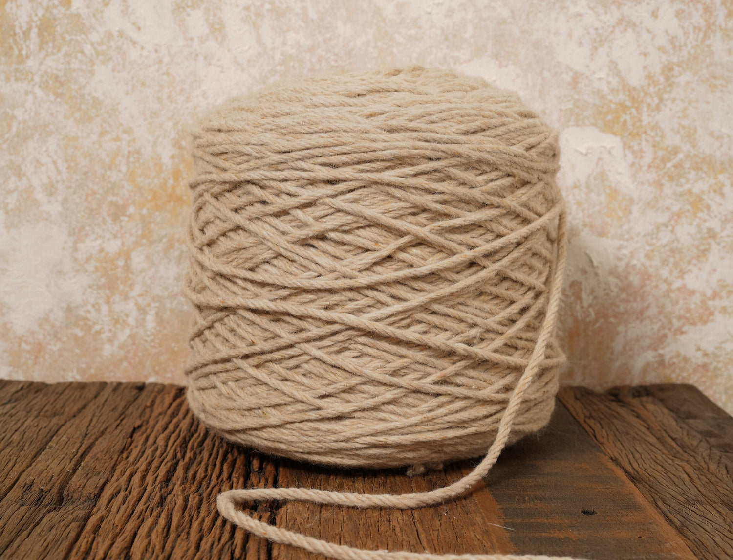 Heavy giant beige rug wool yarn | heavy-giant-beige-rug-wool-yarn