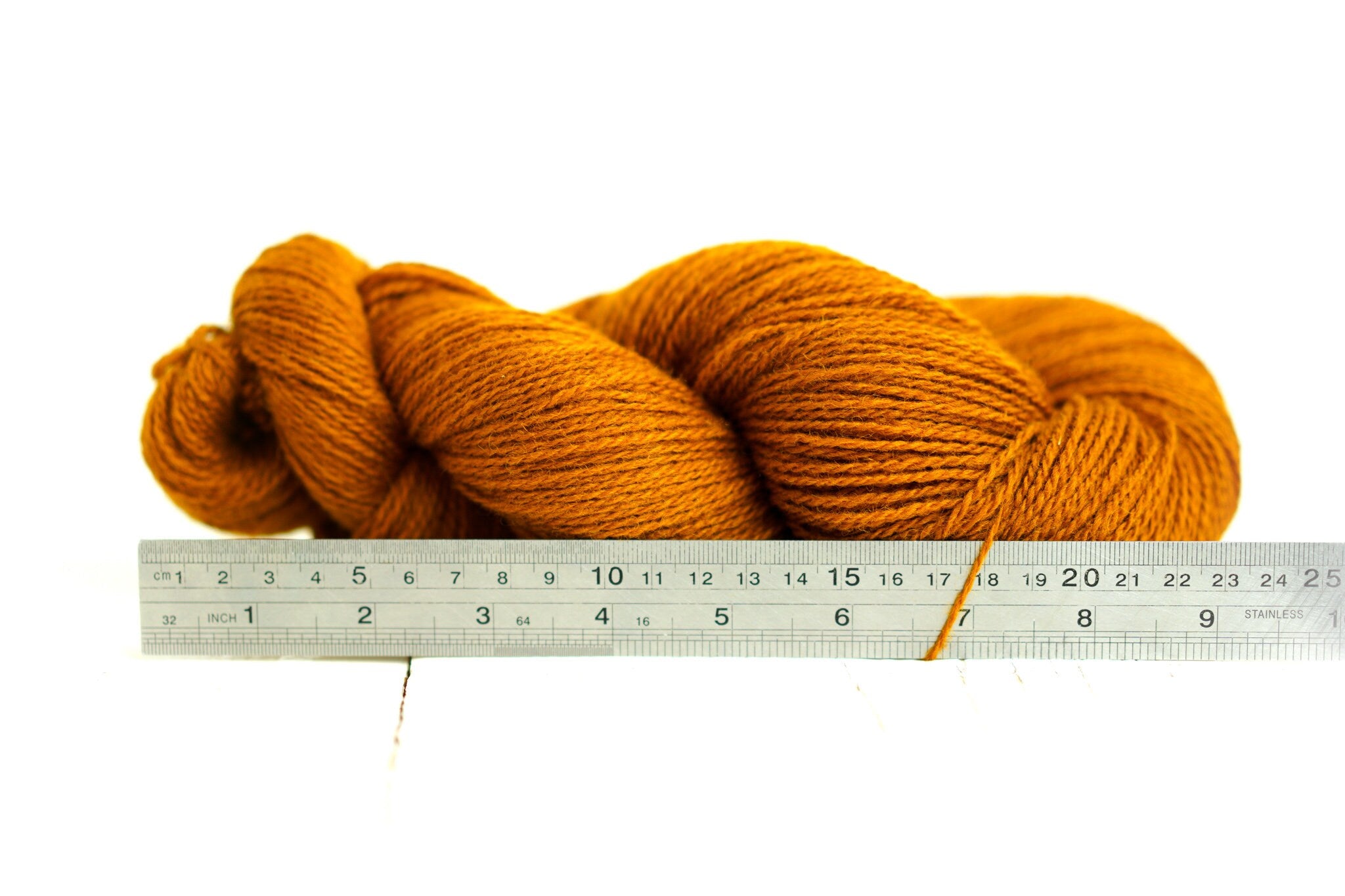 Cinnamon New Zealand fingering wool - 100g./3,50 oz. - Hand or machine knitting, weaving plaids, square crochet wool - C 290 | cinnamon-new-zealand-fingering-wool-100g-3-50-oz-hand-or-machine-knitting-weaving-plaids-square-crochet-wool-c-290