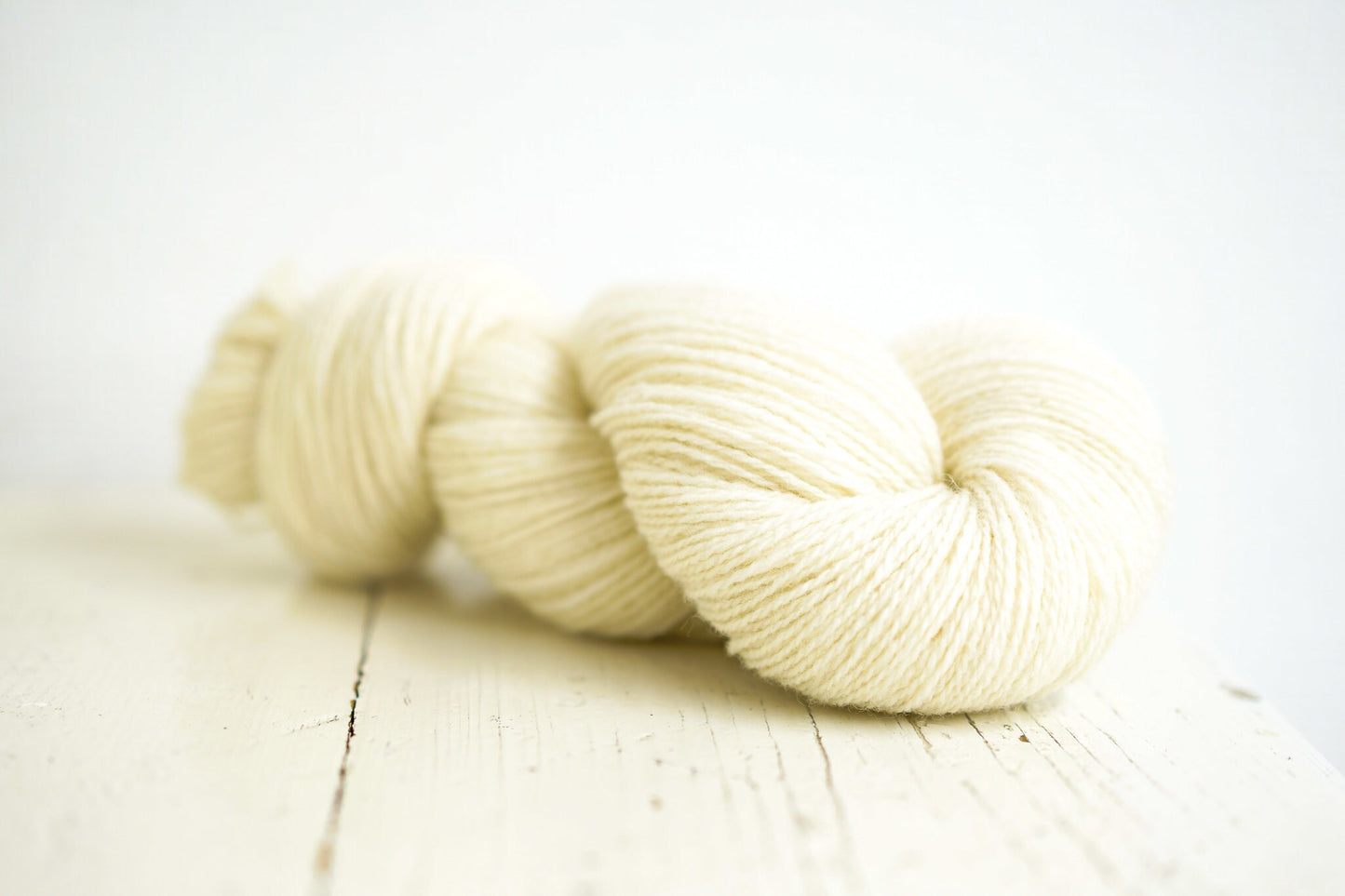 Taupe, white, blue shades wool yarn - 300g./10.58 oz. - Zealand fingering wool yarn - Hand knitting yarn - Weaving wool fiber - plaids wool | taupe-white-blue-shades-wool-yarn-300g-10-58-oz-zealand-fingering-wool-yarn-hand-knitting-yarn-weaving-wool-fiber-plaids-wool
