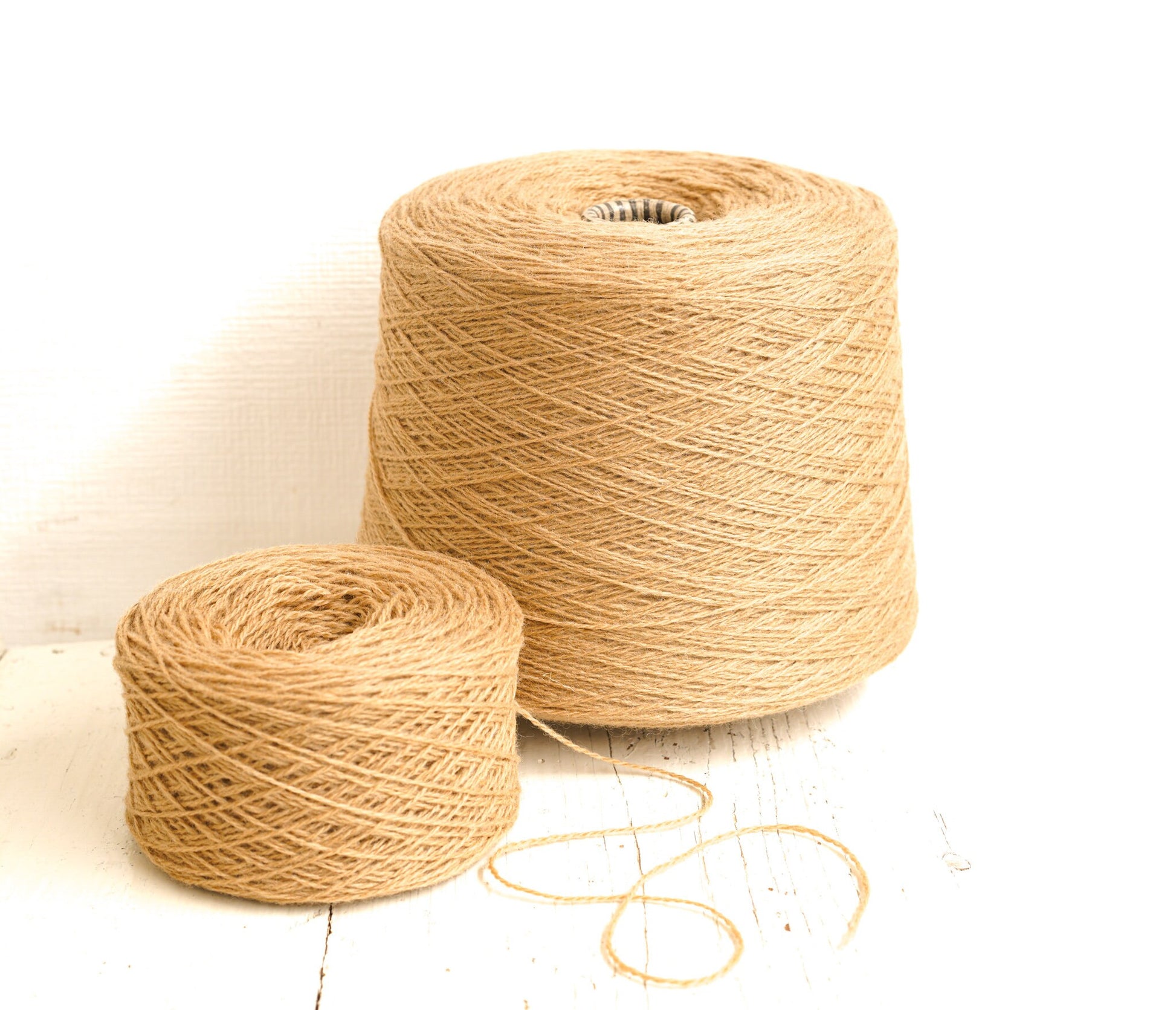 Light brown 100% wool yarn in cone 900g /31.7oz - Fingering wool fiber - Wool yarn for weaving plaids - Machine, hand knitting wool yarn 650 | light-brown-100-wool-yarn-in-cone-900g-31-7oz-fingering-wool-fiber-wool-yarn-for-weaving-plaids-machine-hand-knitting-wool-yarn-650