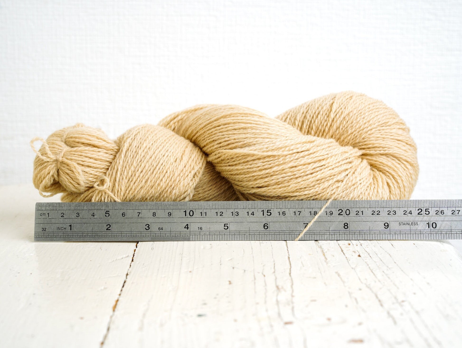 Olive green, brown, ivory wool yarn - 300g./10.58 oz. - New Zealand fingering wool yarn - Weaving wool fiber - plaid, blanket knitting wool | olive-green-brown-ivory-wool-yarn-300g-10-58-oz-new-zealand-fingering-wool-yarn-weaving-wool-fiber-plaid-blanket-knitting-wool