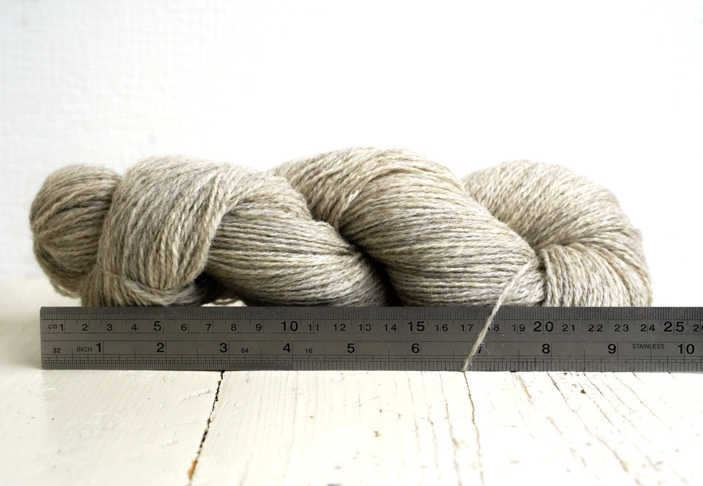 Natural undyed grey wool yarn - 300g./10.58 oz. - New Zealand fingering wool for hand knitting, weaving plaids, felting, carding projects | natural-undyed-grey-wool-yarn-300g-10-58-oz-new-zealand-fingering-wool-for-hand-knitting-weaving-plaids-felting-carding-projects