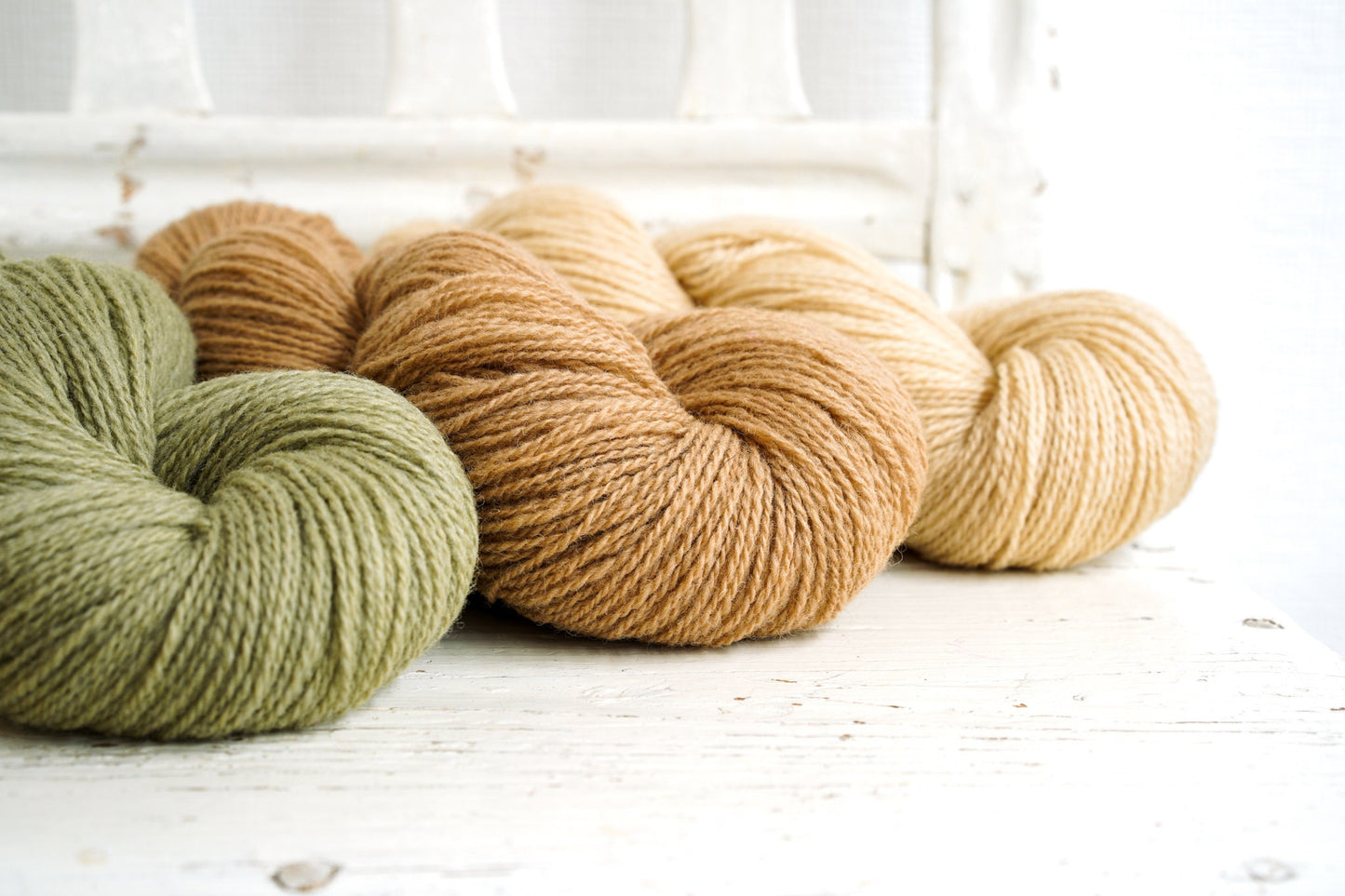 Olive green, brown, ivory wool yarn - 300g./10.58 oz. - New Zealand fingering wool yarn - Weaving wool fiber - plaid, blanket knitting wool | olive-green-brown-ivory-wool-yarn-300g-10-58-oz-new-zealand-fingering-wool-yarn-weaving-wool-fiber-plaid-blanket-knitting-wool