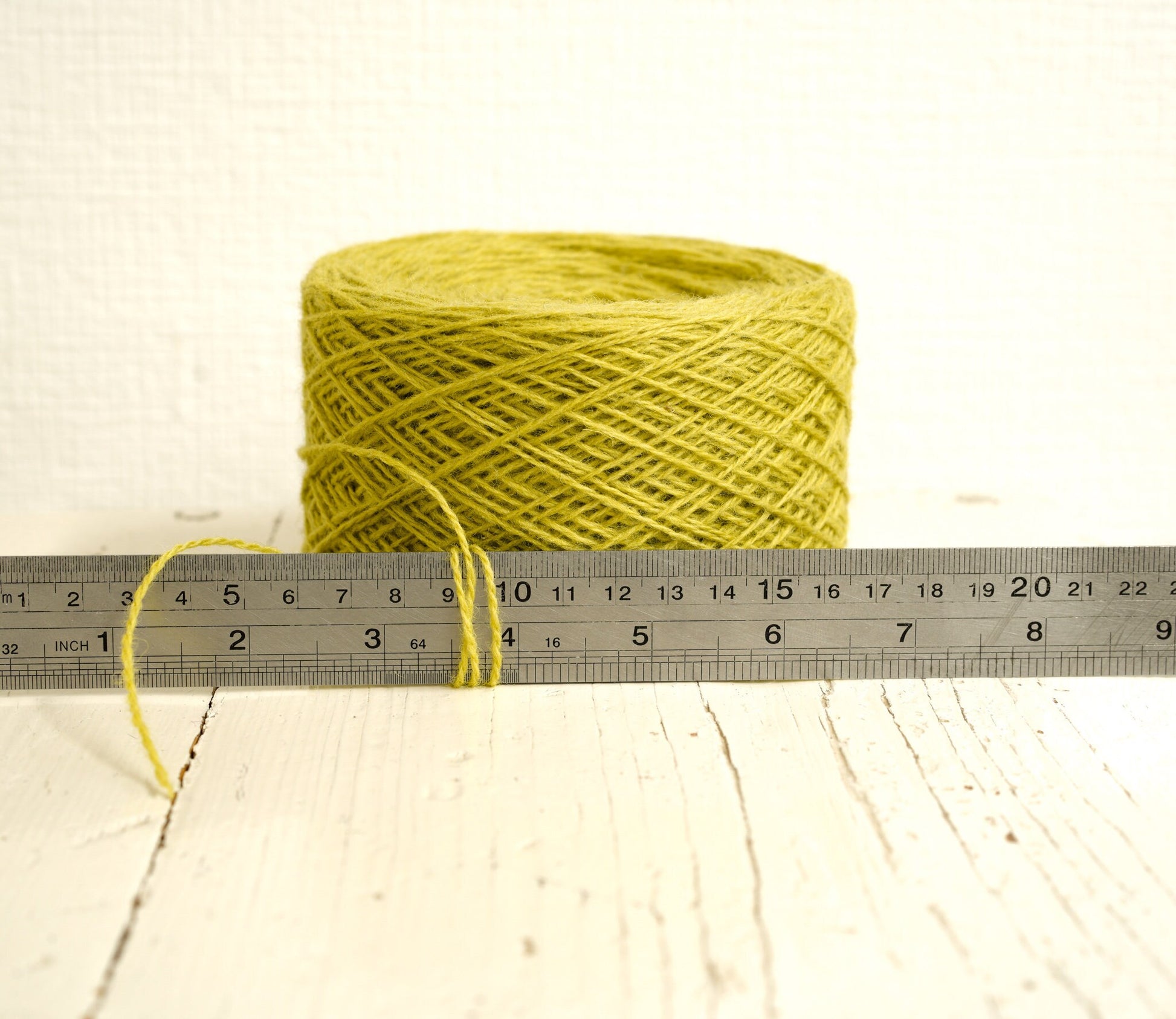 Salad green New Zealand wool cone 0,9kg/31.7oz, fingering fiber for weaving plaids, for knitting poncho, women's, men's outerwear, color 335 | salad-green-new-zealand-wool-cone-0-9kg-31-7oz-fingering-fiber-for-weaving-plaids-for-knitting-poncho-womens-mens-outerwear-color-335