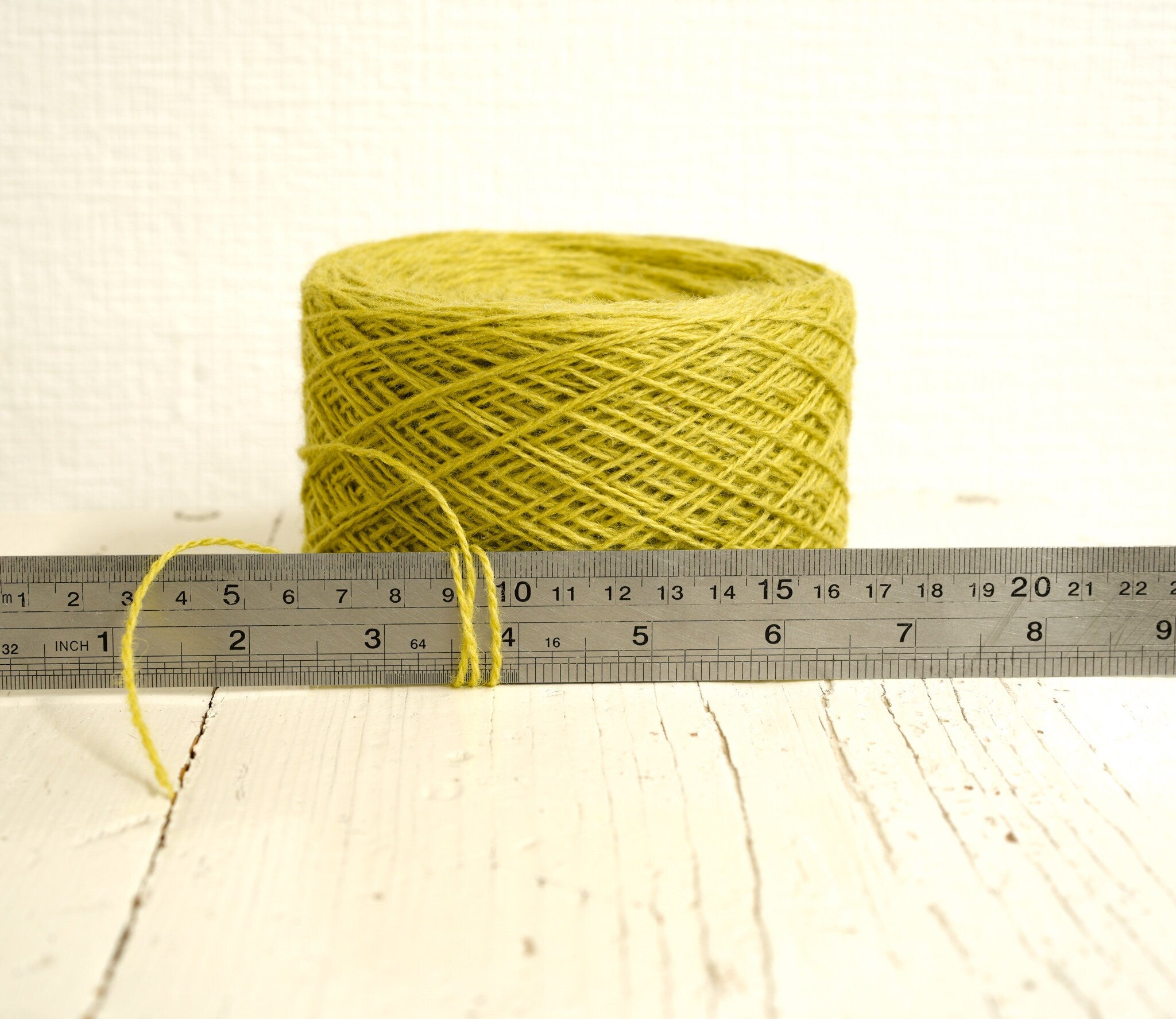 Salad green New Zealand wool cone 0,9kg/31.7oz, fingering fiber for weaving plaids, for knitting poncho, women&