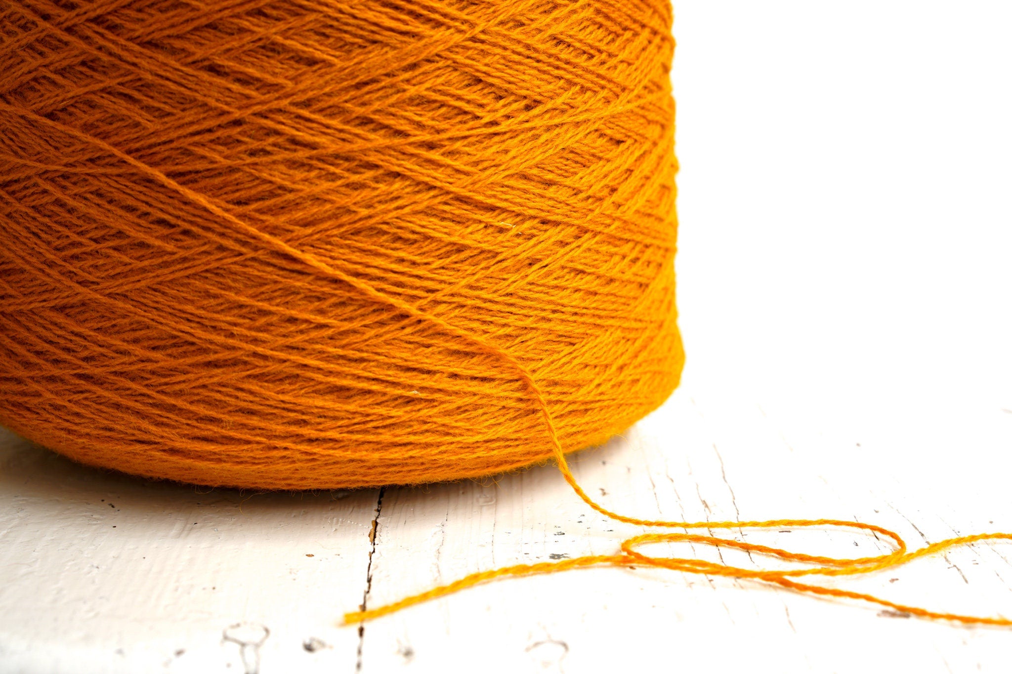 Pumpkin New Zealand wool in a cone | pumpkin-new-zealand-wool-in-a-cone