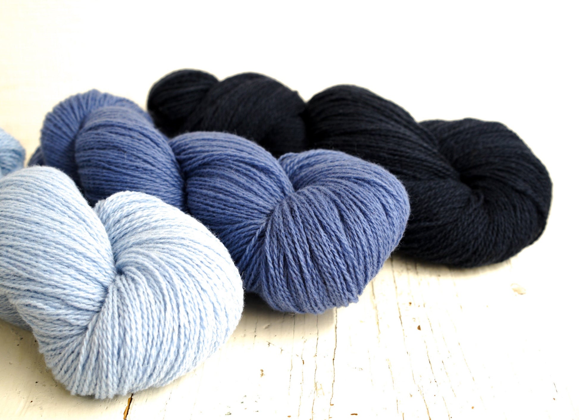 Sky blue, steel blue, dark blue fingering and socks 100% New Zealand wool yarn, for knitting, crochet, plaid weaving, outerwear threads set | sky-blue-steel-blue-dark-blue-fingering-and-socks-100-new-zealand-wool-yarn-for-knitting-crochet-plaid-weaving-outerwear-threads-set