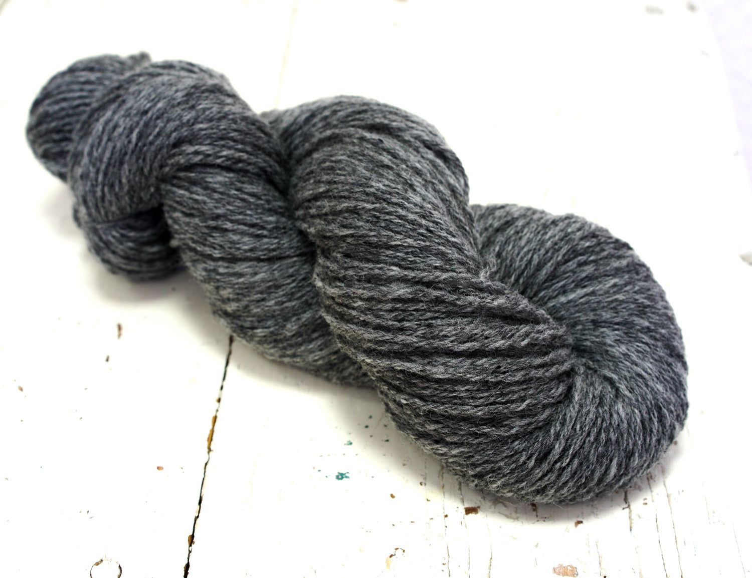Graphite grey merino and Suffolk wool yarn blend | graphite-grey-merino-and-suffolk-wool-yarn-blend