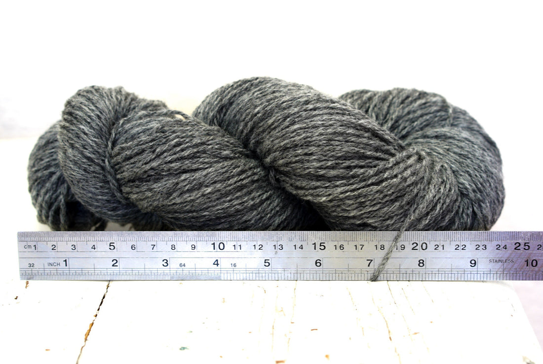 Graphite grey merino and Suffolk wool yarn blend | graphite-grey-merino-and-suffolk-wool-yarn-blend
