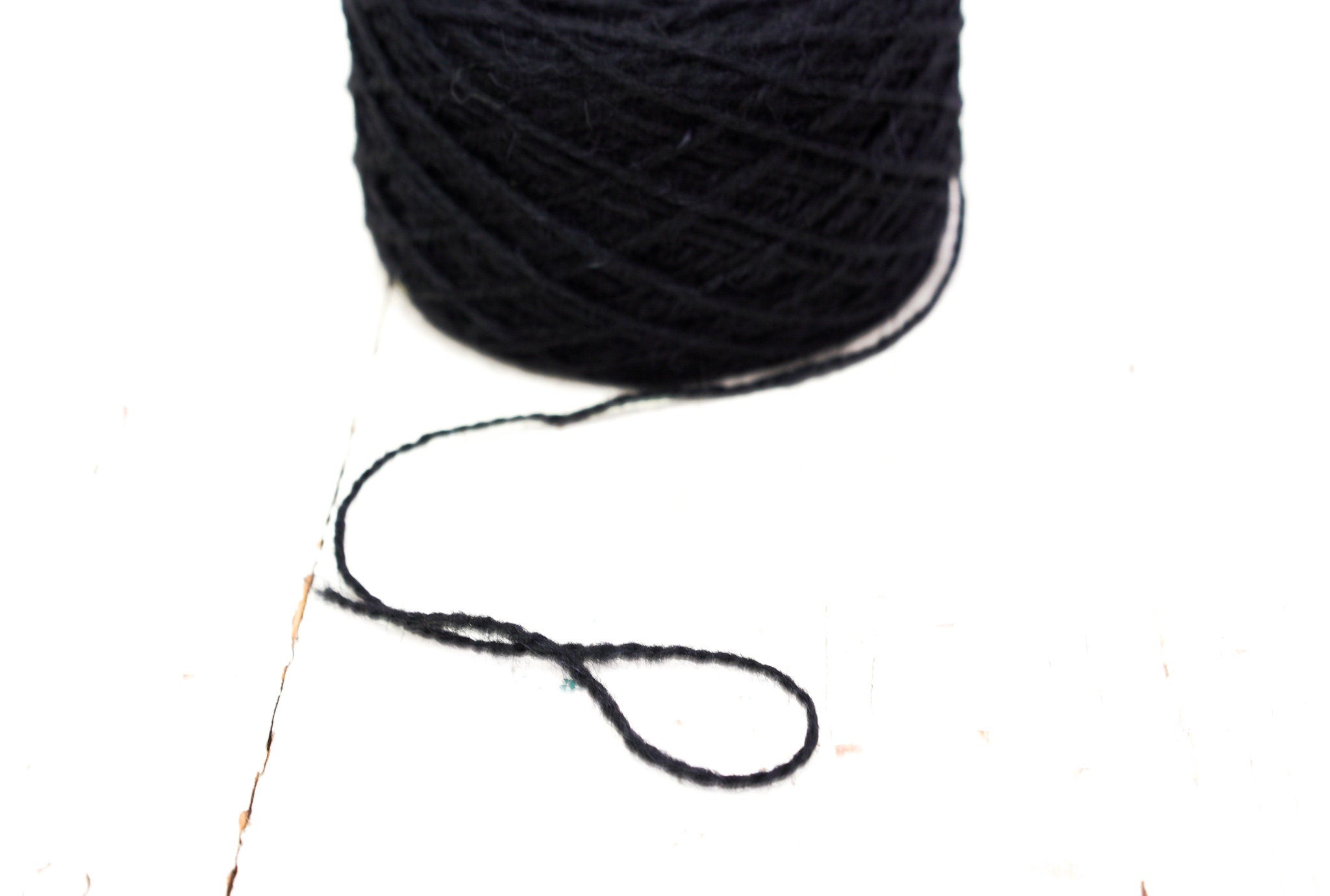 Black European rustic wool yarn - 100g/3.5oz. - for carpet, hand knitting, tufting, slippers crocheting, winter warm wool | black-european-rustic-wool-yarn-100g-3-5oz-for-carpet-hand-knitting-tufting-slippers-crocheting-winter-warm-wool